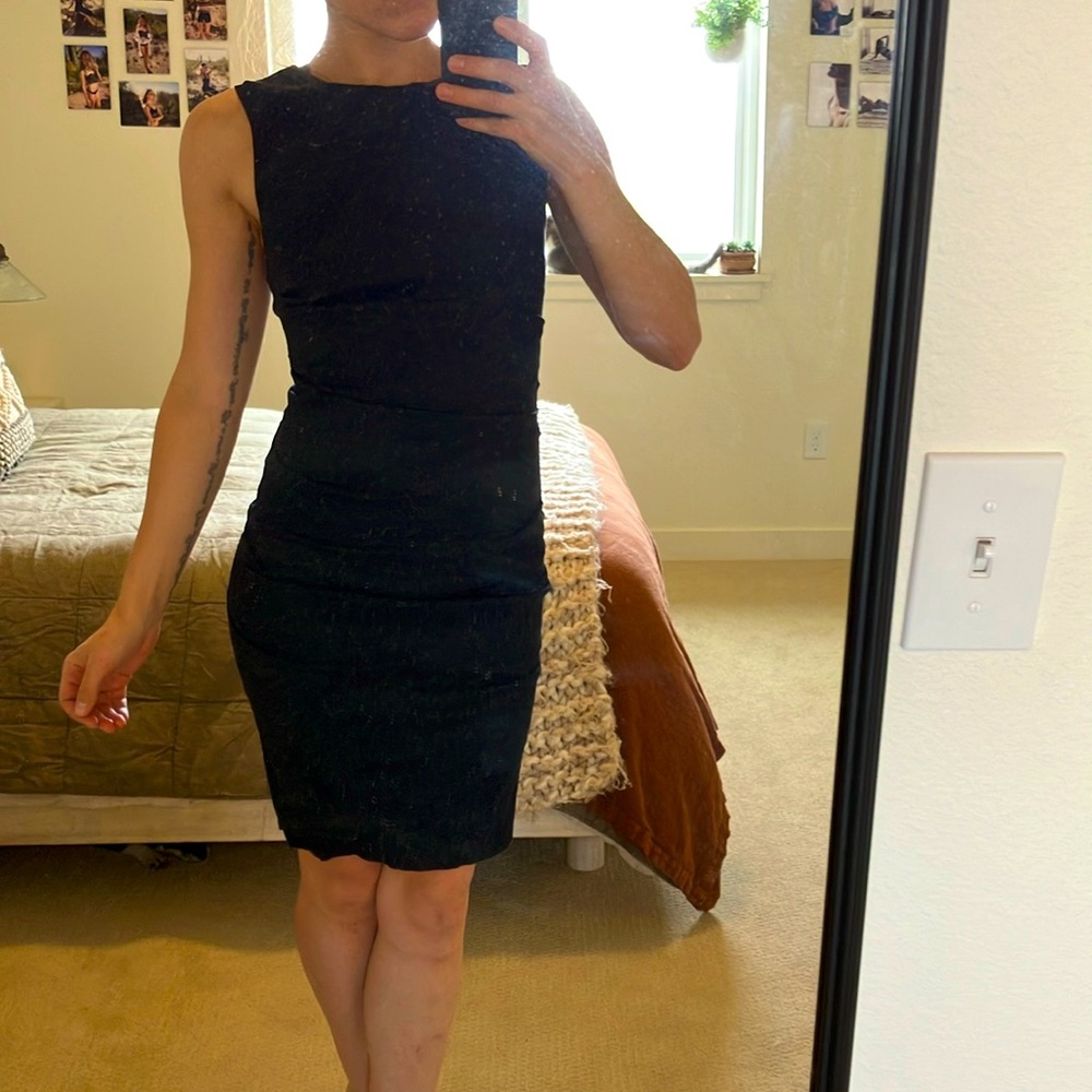 Nicole Miller Black Sleeveless Sheath Dress